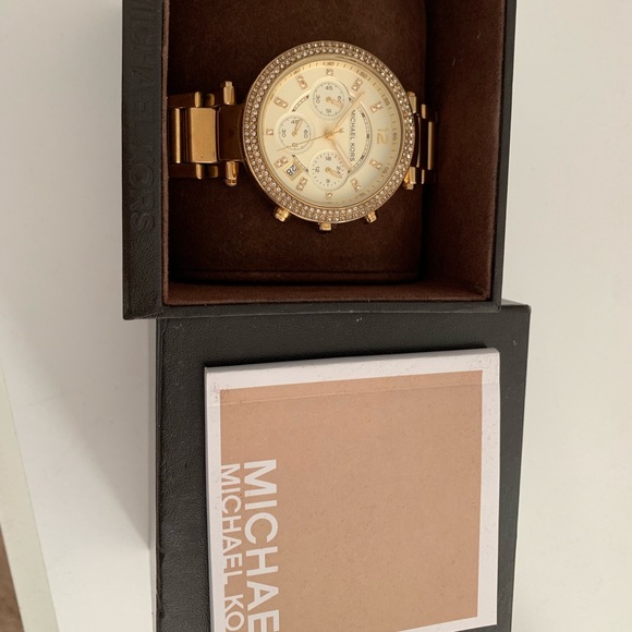 Micheal KORS Watch - Picture 2 of 8
